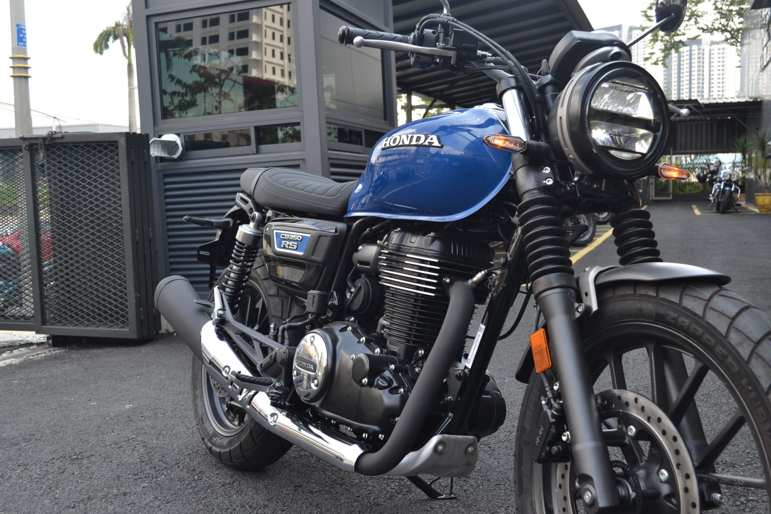 Royal Enfield Meteor 350 vs Honda CB350RS