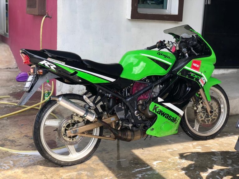 KAWASAKI TEASES NEW TWO STROKE MODEL visual data 3