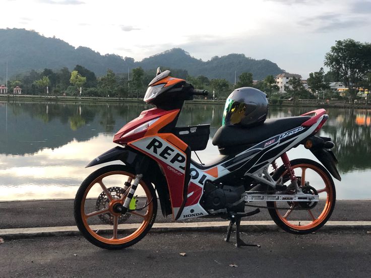 5 Motor Terbaik untuk Rider Penghantar