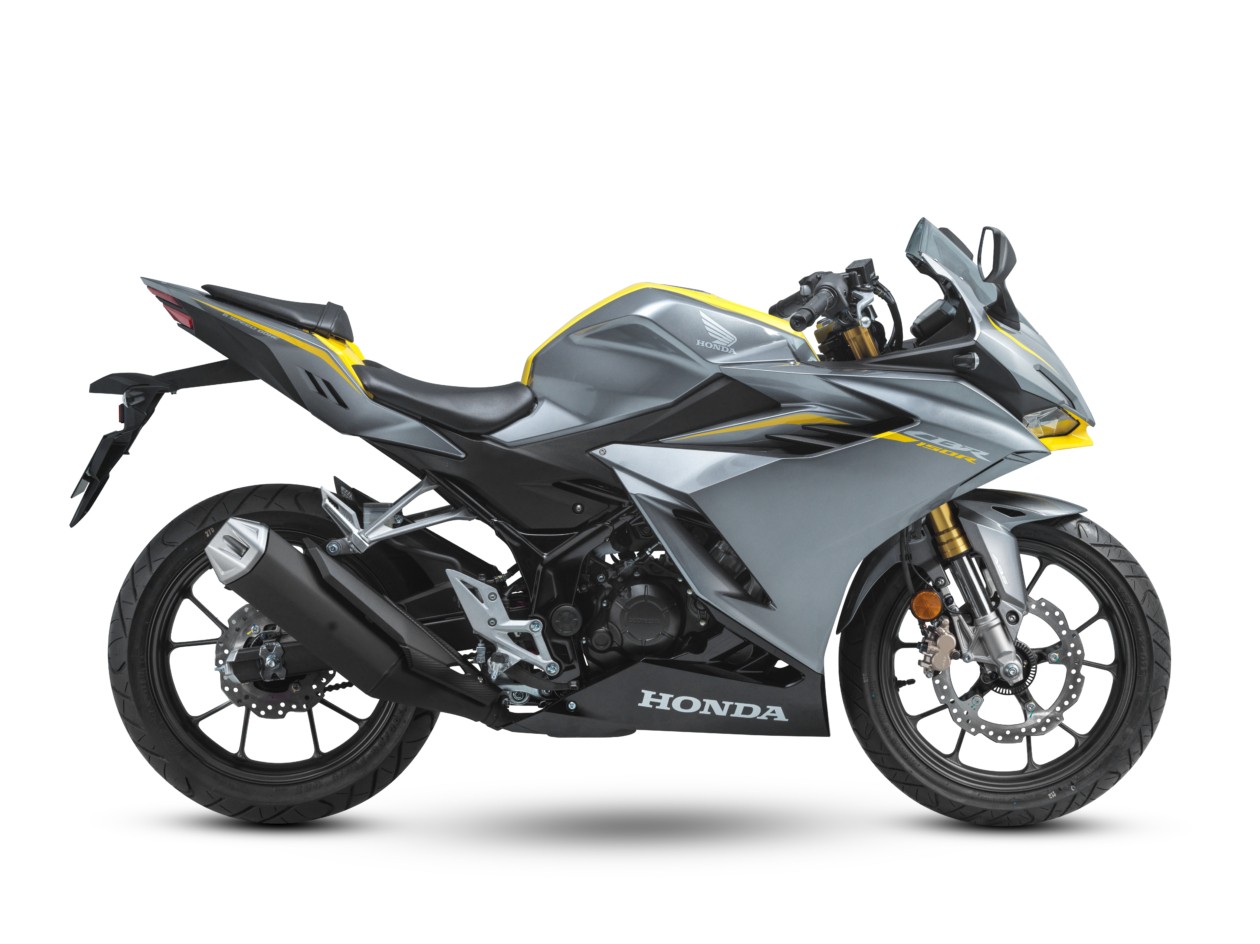 Honda Unveiled Special Edition CBR150R with Tiger-Inspired Design