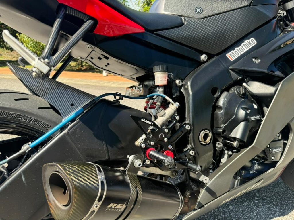 2013 Yamaha YZF-R6 Review