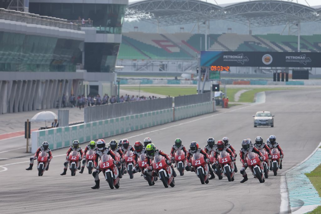 Sharf Muhriz and Adam Danial faced a challenging Round 3 of the 2025 Asia Talent Cup at Sepang, with Sharf finishing 13th and 11th, while Adam retired in Race 2 after a crash.