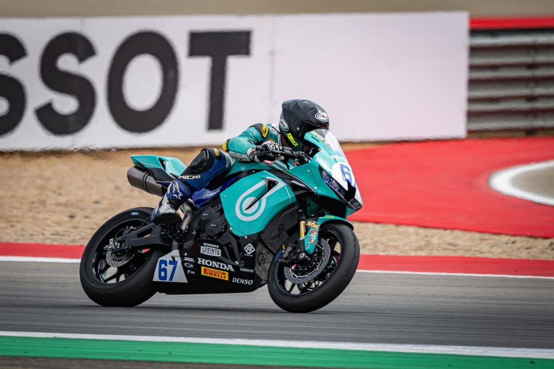 Petronas-R Limited Edition Petronas Yamaha YZF-R1 Could be Yours for £40K