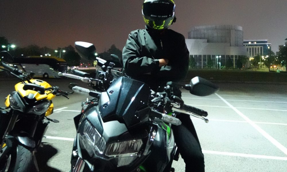 跨边界：首次与川崎Z650一起前往新加坡