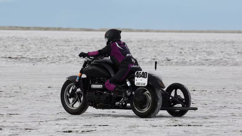 Liane Langlois became the first Canadian woman to set an official FIM motorcycle land speed record, hitting 219 km/h at the Bonneville Salt Flats on a Triumph Rocket III with sidecar.