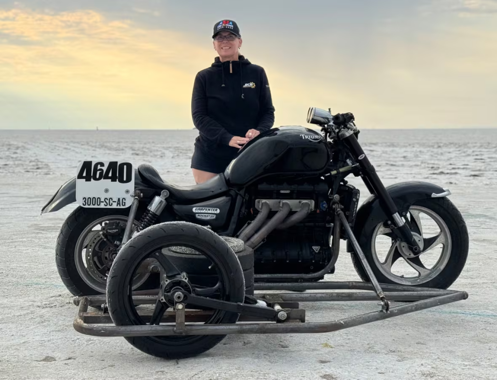 Liane Langlois became the first Canadian woman to set an official FIM motorcycle land speed record, hitting 219 km/h at the Bonneville Salt Flats on a Triumph Rocket III with sidecar.