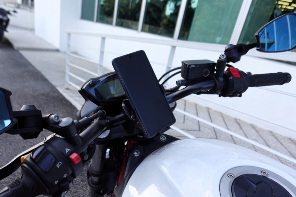 Chigee CG2 Wireless Charging Phone Holder Review