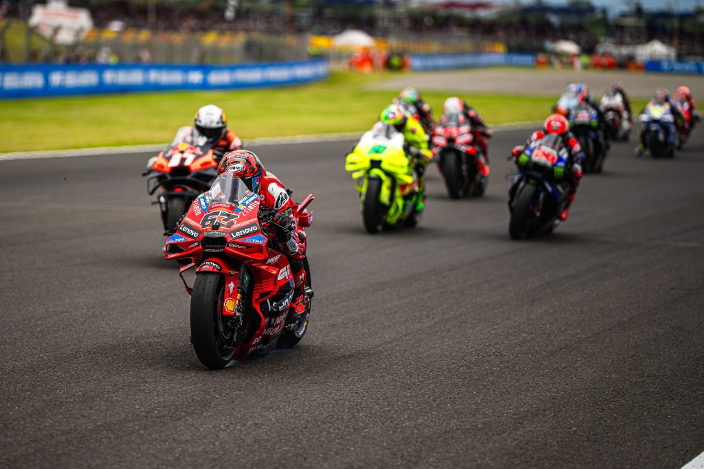 motogp exhaust