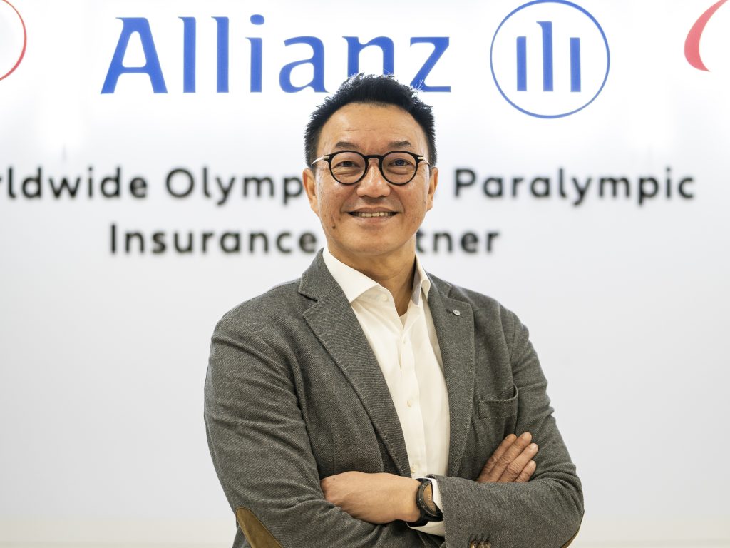 Allianz General launches EV EcoMiles, rewarding low-mileage electric vehicle users with up to 15% cashback and free RM100 charging credits.