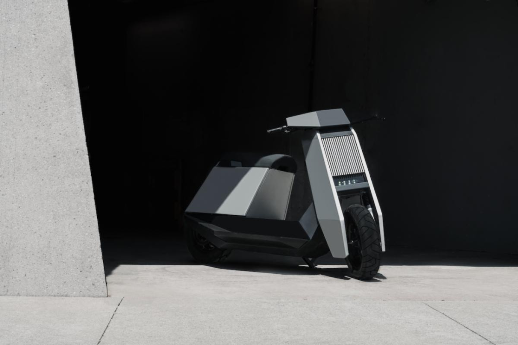 Infinite Machine brings its high-performance electric scooters P1 and Olto to Europe at EICMA 2025, marking its international expansion and debut in the urban EV market.