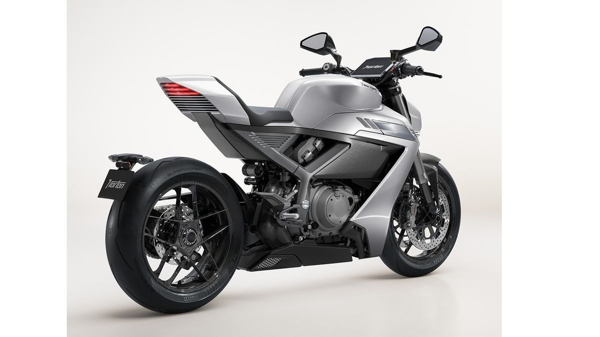 Norton unveils the Manx R superbike and Atlas adventure range at EICMA 2025, introducing new engines, advanced electronics, and a more focused performance strategy.