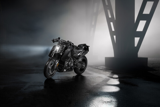 BRABUS unveils the 1400 R Signature Edition, its most powerful motorcycle yet, based on the KTM 1390 Super Duke R EVO and limited to only 100 units worldwide.