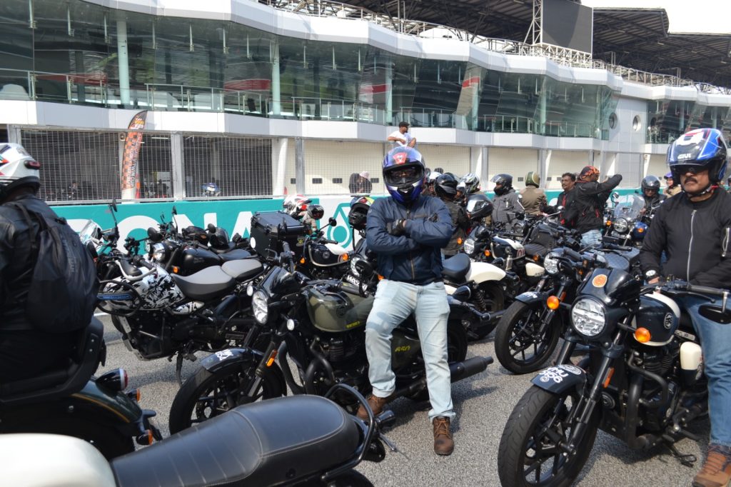 Royal Enfield Shotgun 650 Review