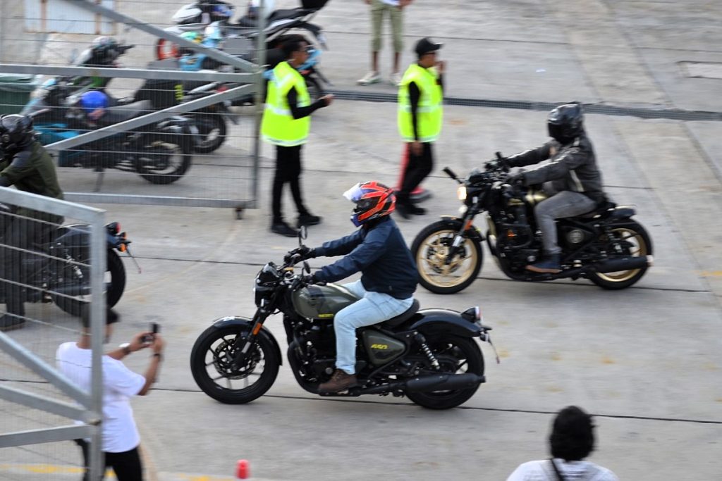 Royal Enfield Shotgun 650 Review