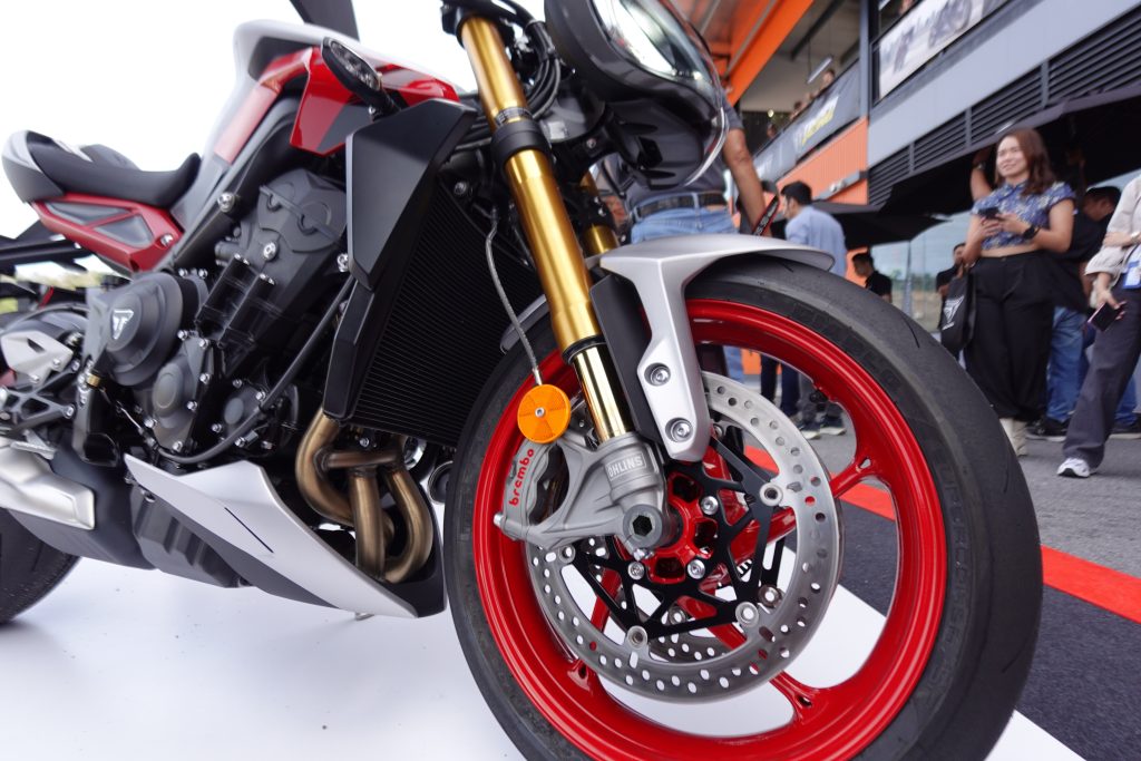 Street Triple 765 RX