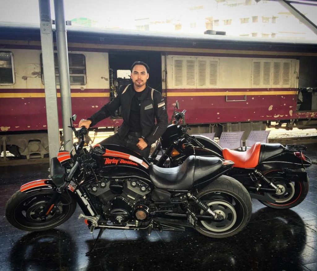 Top 5 Motor Artis Malaysia