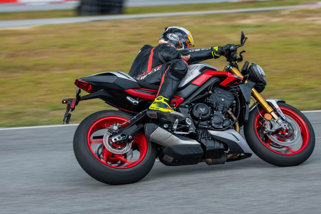 765 RX & Trident 800