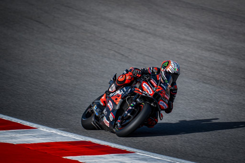 how motogp riders decide when to push or settle for points