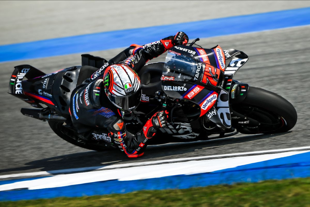 Marco Bezzecchi smashes the Buriram lap record as Aprilia lead the final 2026 MotoGP pre-season test, with Ogura and Marc Marquez close behind ahead of the Thai GP.