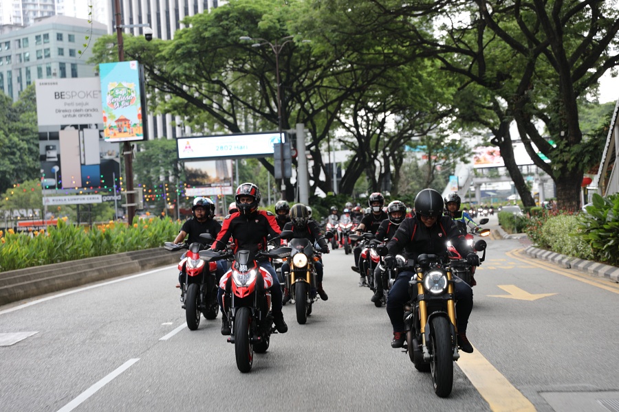 Kenapa Naik Motor