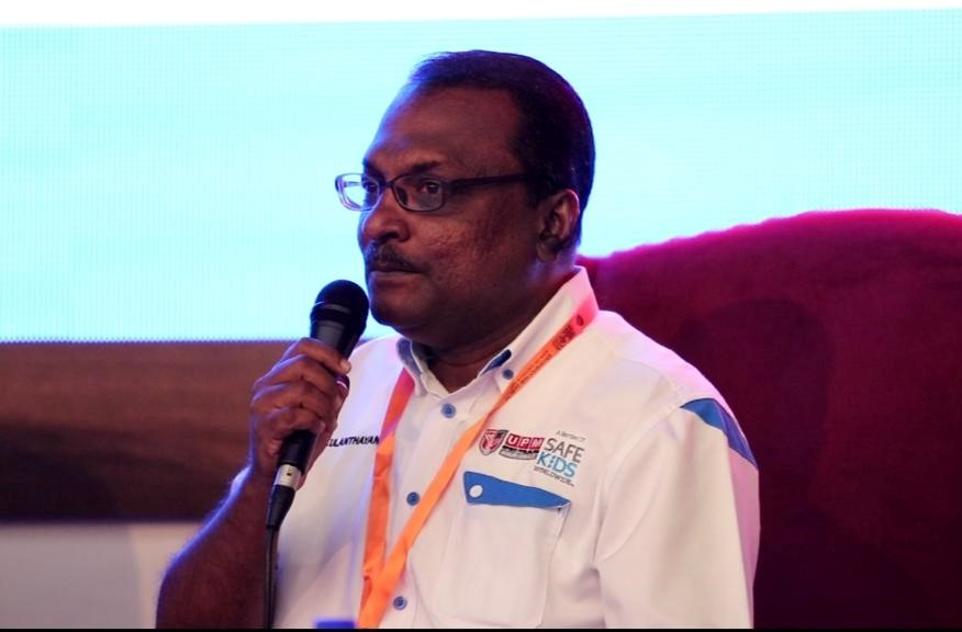 Experts urge drivers to give motorcyclists more space during Aidilfitri travel, highlighting higher risks on Malaysia’s shared roads.