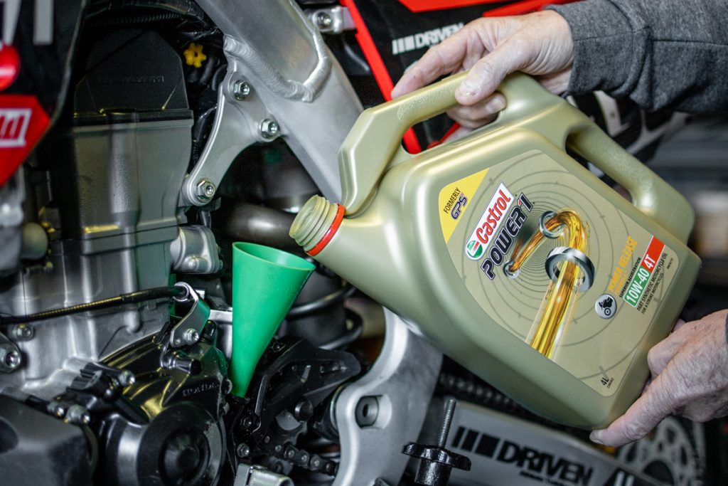 does synthetic motor oil expire