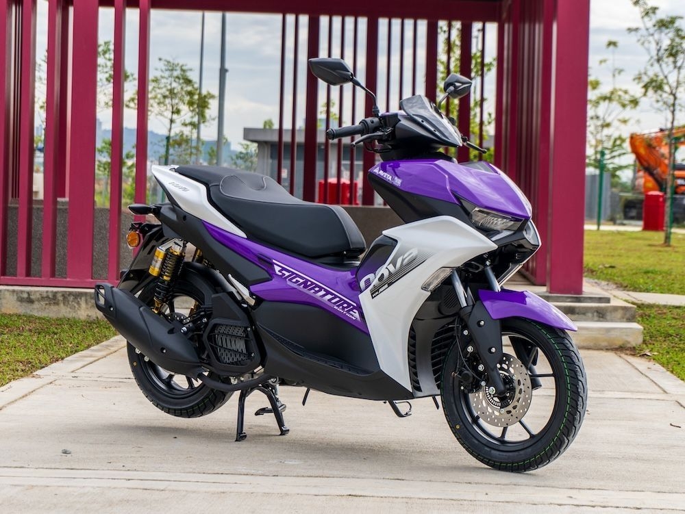 Yamaha NVX 155 vs Aveta Nova 160 SE