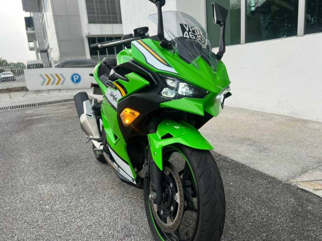 Kawasaki Ninja 500 SE Review