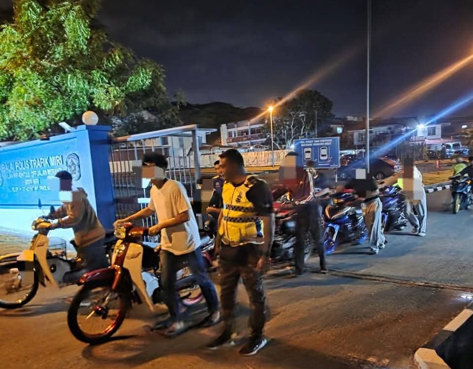 IPD Miri conducts two operations, issuing 51 summonses and seizing 10 motorcycles to combat illegal street racing and traffic offences.