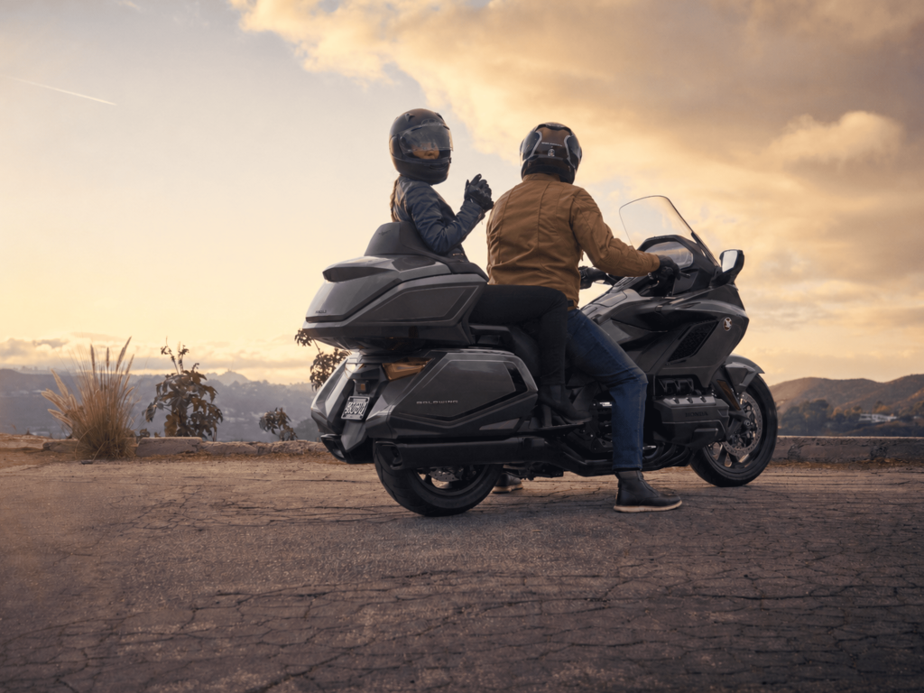 Honda Gold Wing Tour Gunmetal Black Metallic