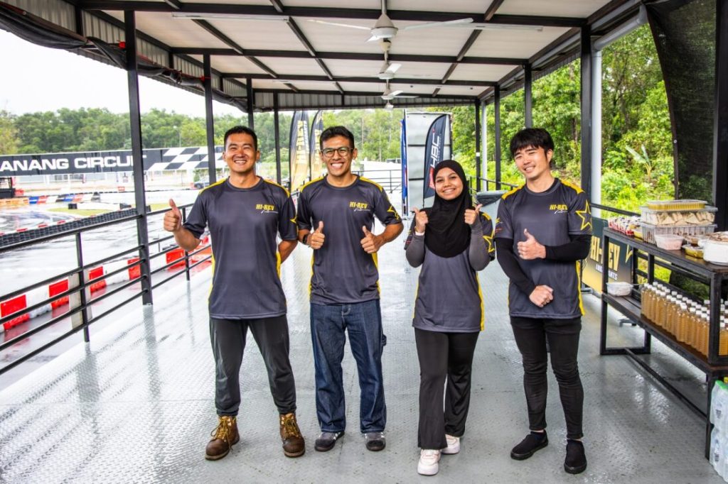 HI-REV Triple Zed Racing Team
