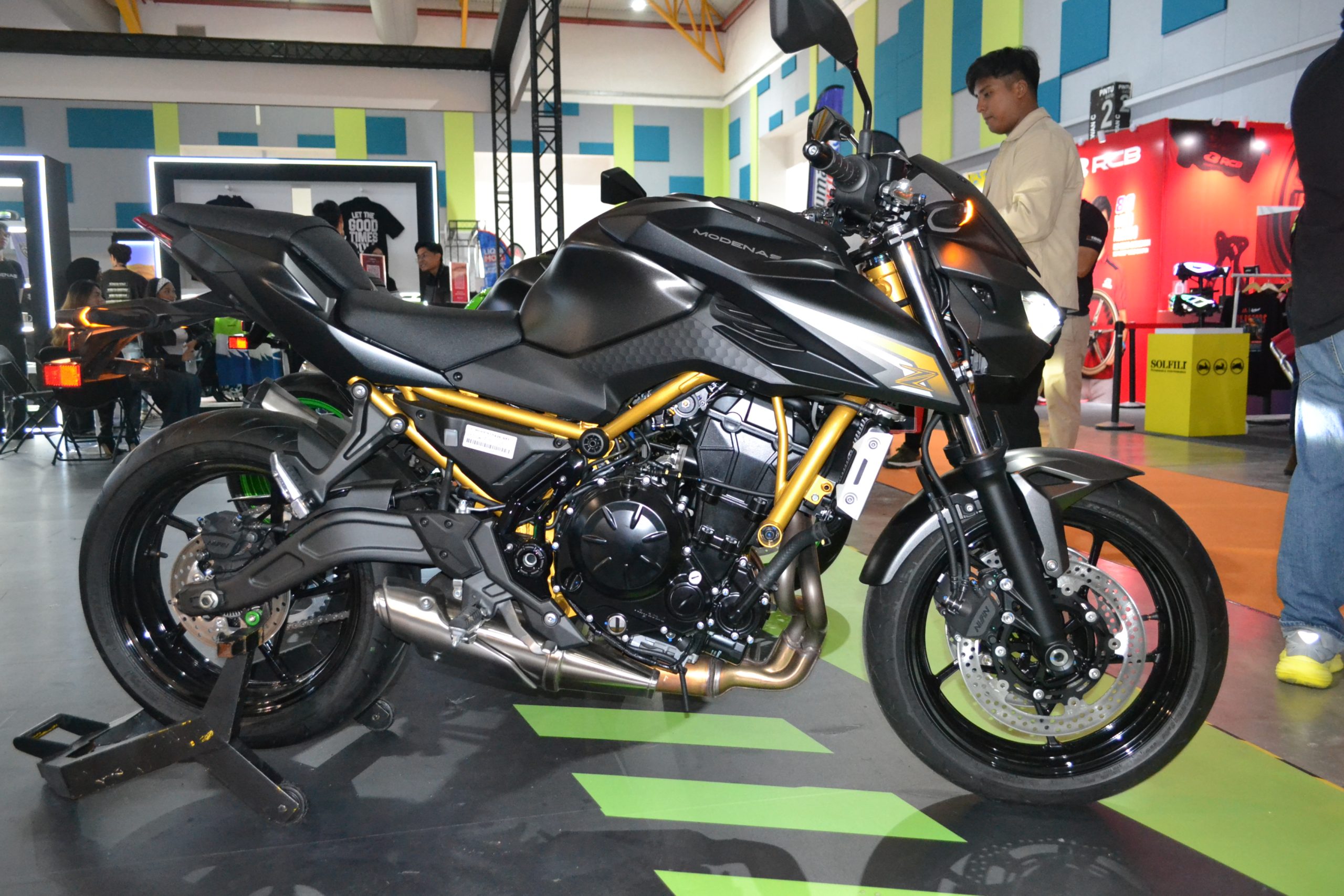 Kawasaki Z650S