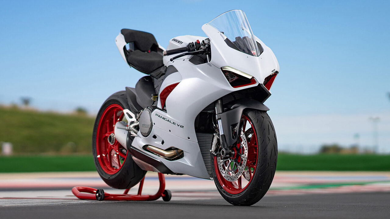 Top 6 Clearance Bikes Available at iMotorbike Johor