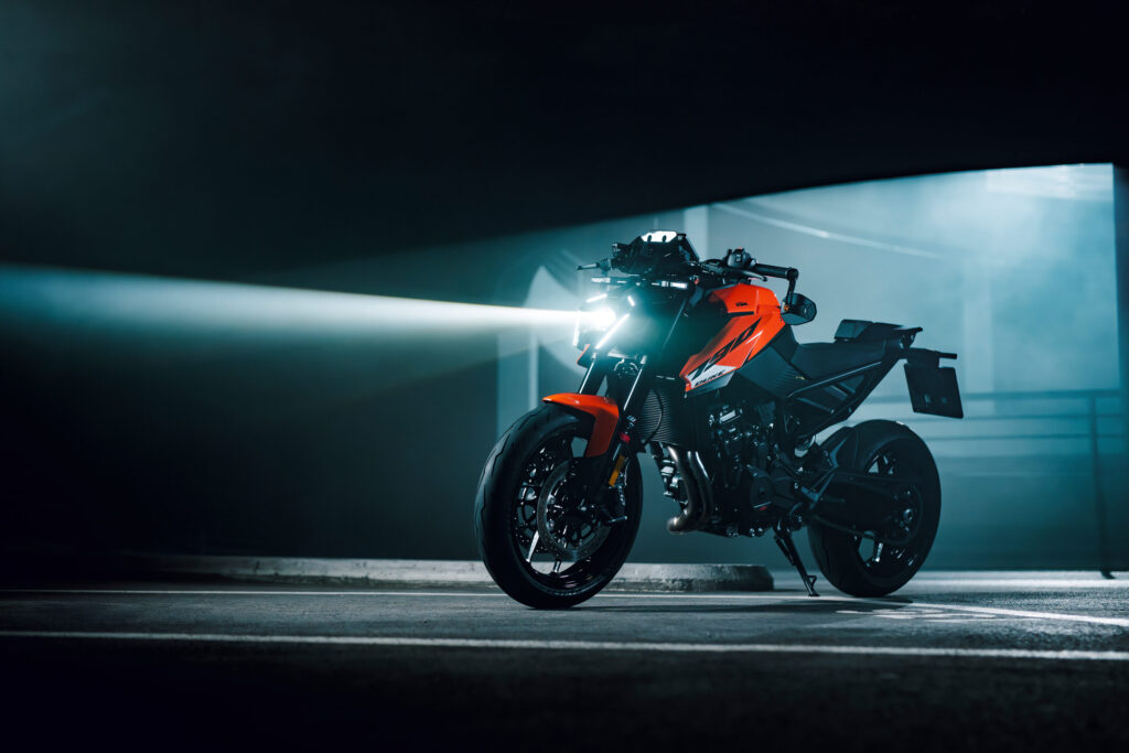 2027 KTM 790 Duke