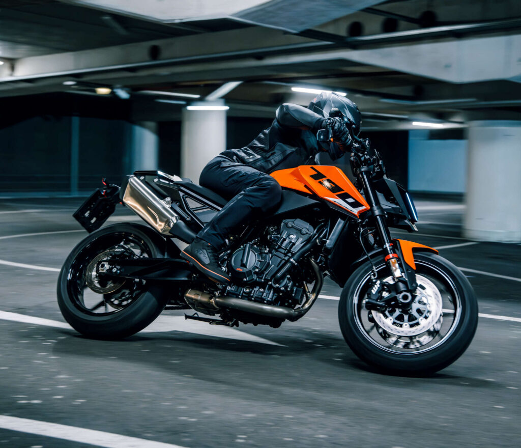 2027 KTM 790 Duke