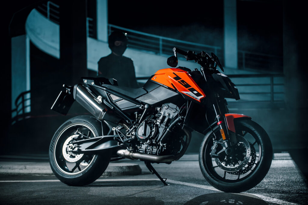 2027 KTM 790 Duke