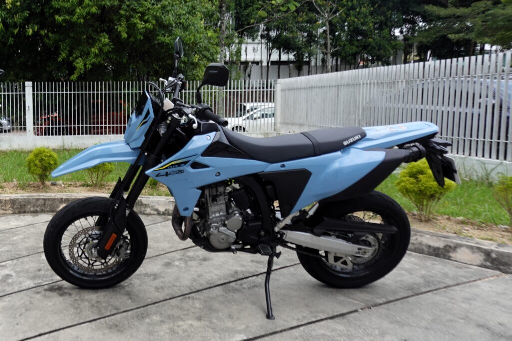 Suzuki DR-Z4SM Review