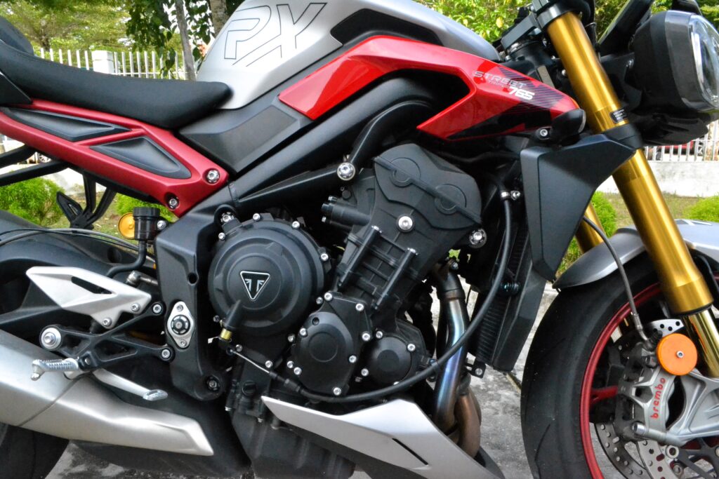Moto2 Engine