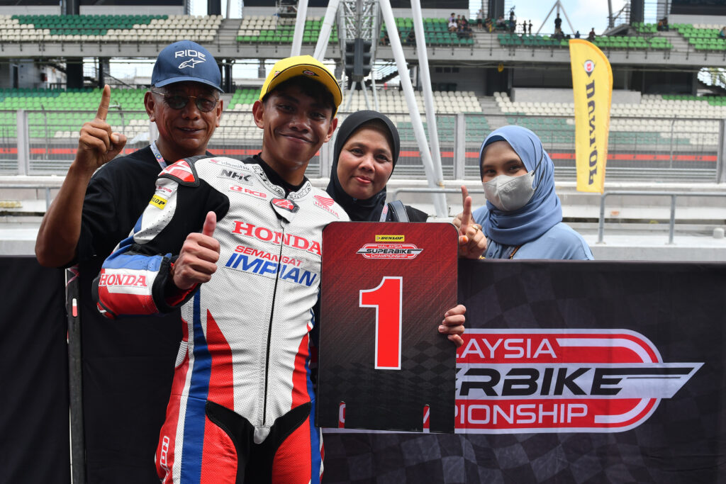 Helmi Azman