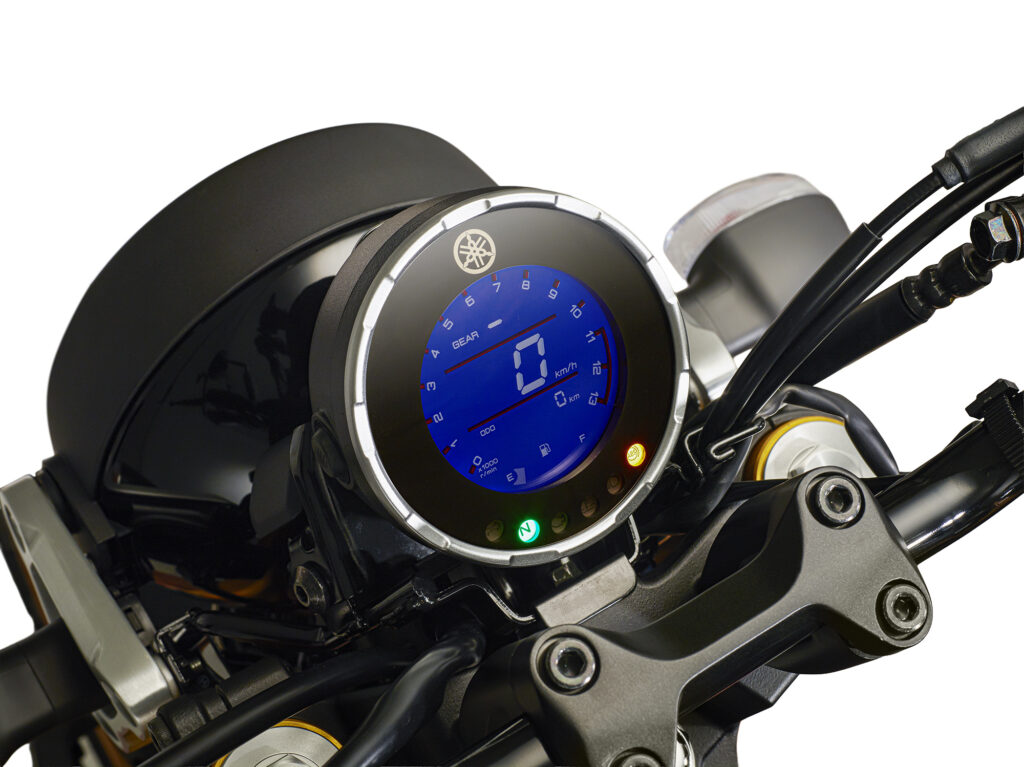 Yamaha XSR155 vs. Yamaha MT-15