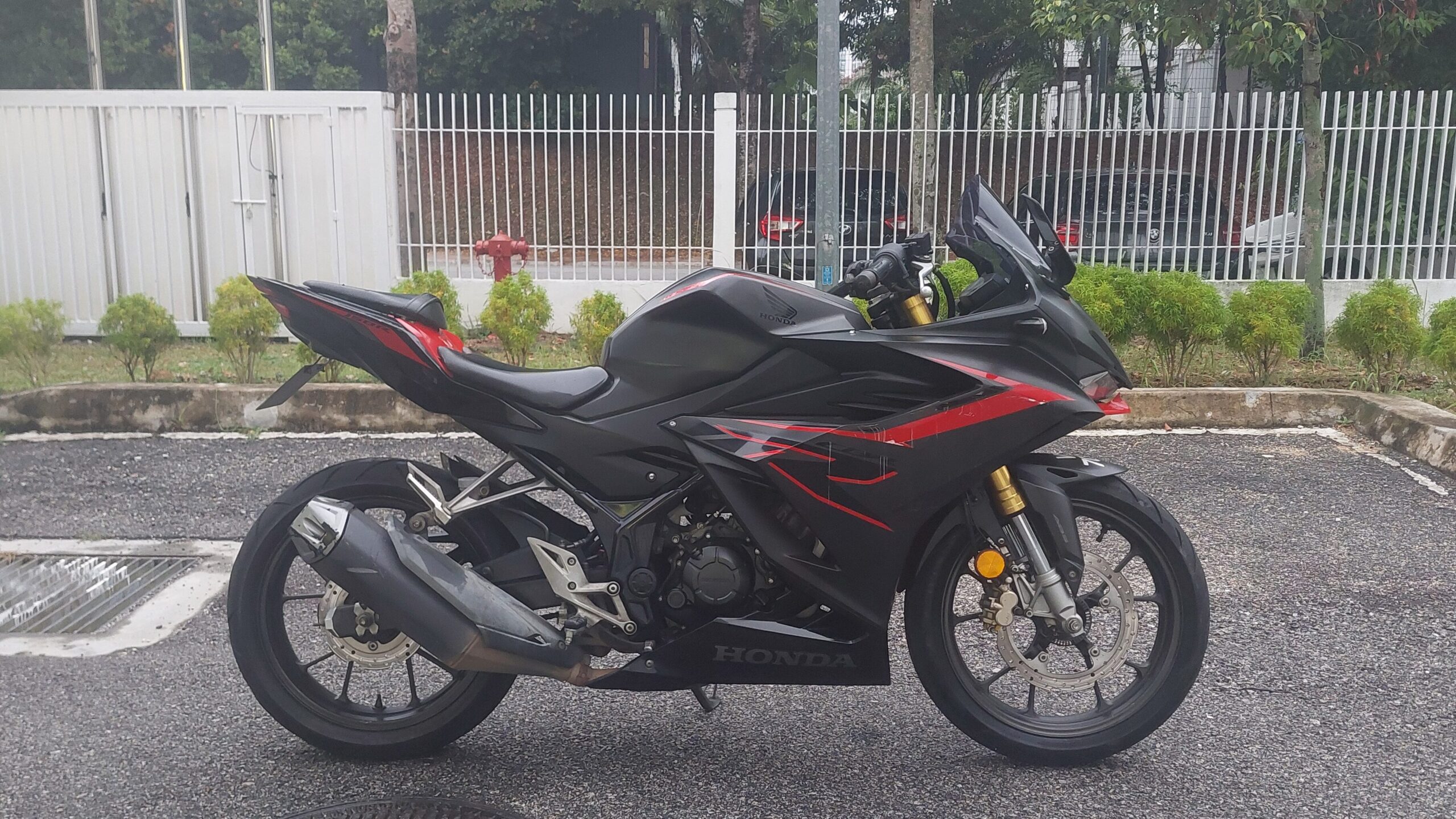 Review Honda CBR150R