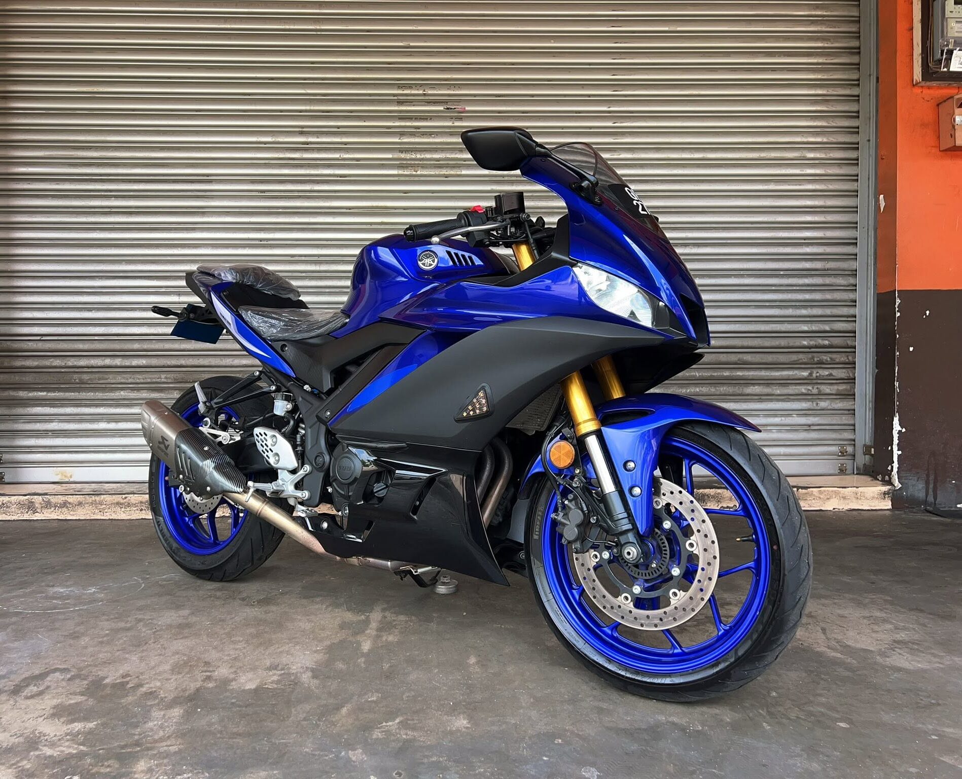 Motor Untuk Orang Pendek