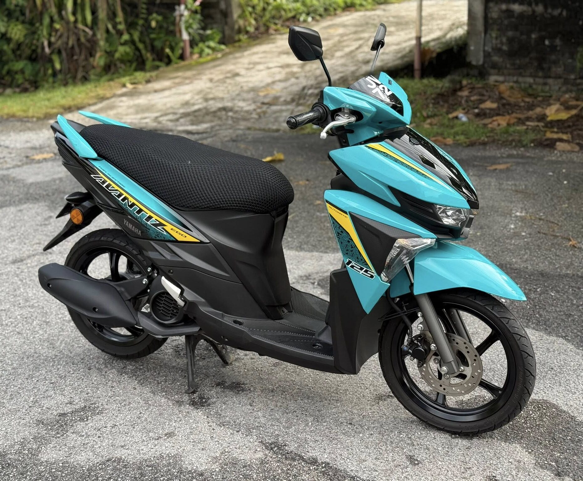 Motor Untuk Orang Pendek