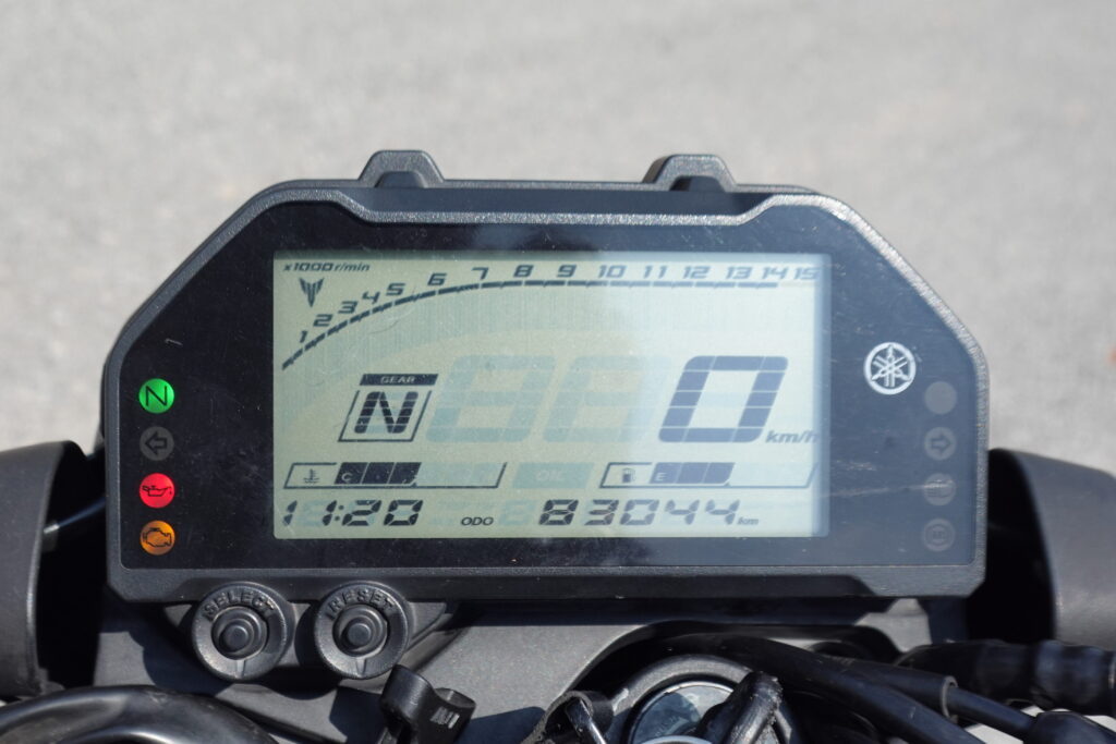 Review Yamaha MT-25
