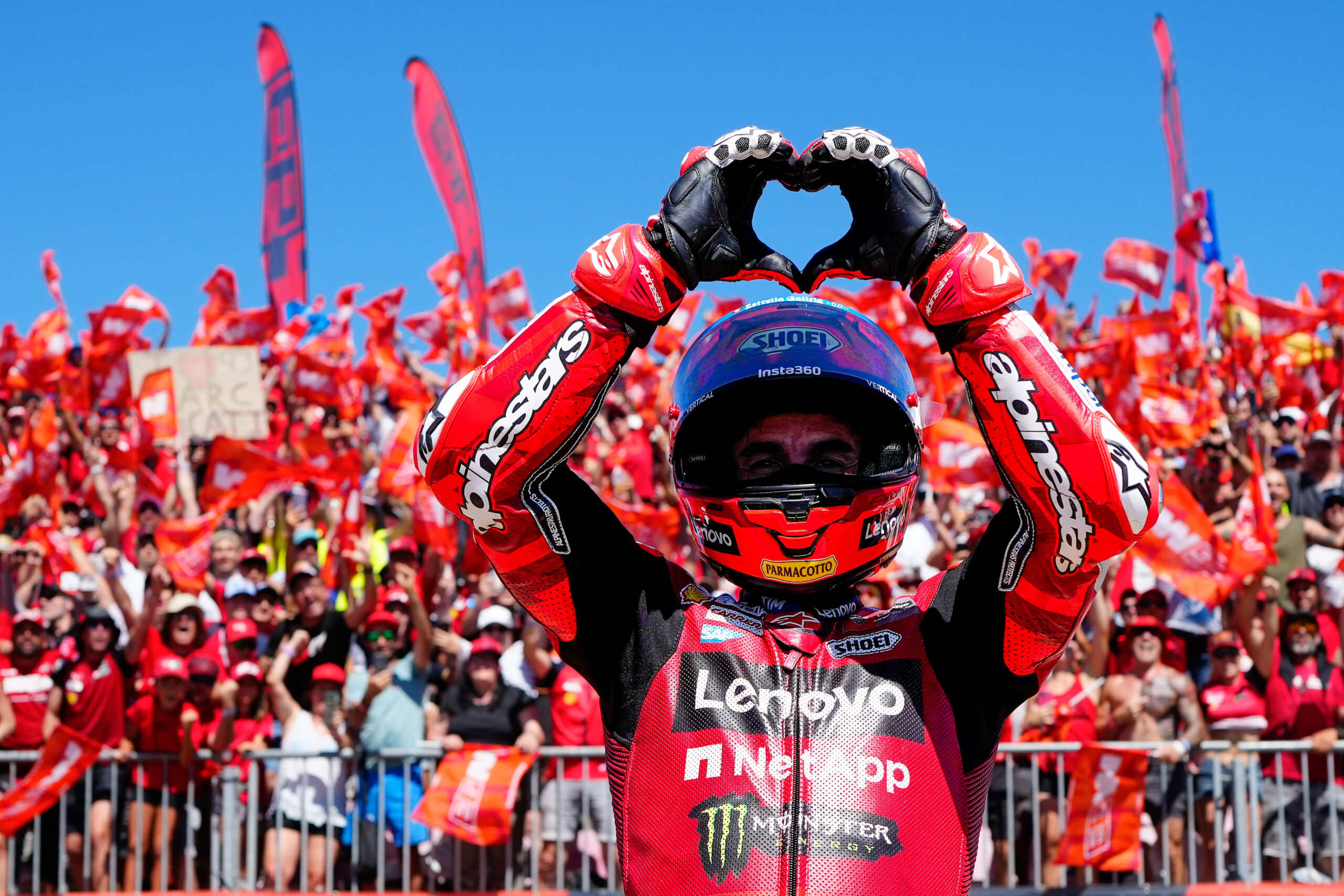 Marc Márquez gewinnt den GP von Aragón und verkürzt den Rückstand in der ...