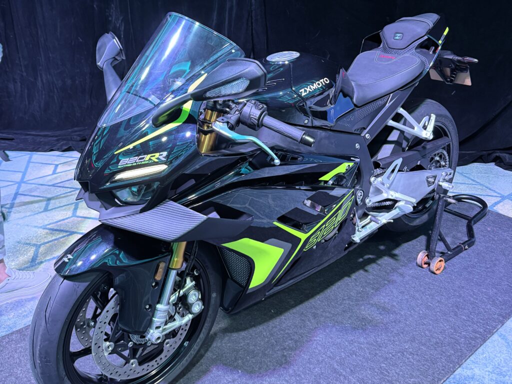 ZXMoto 820RR
