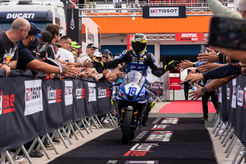 Riichi Takahira FIM Yamaha R3 BLU CRU World Cup Champion