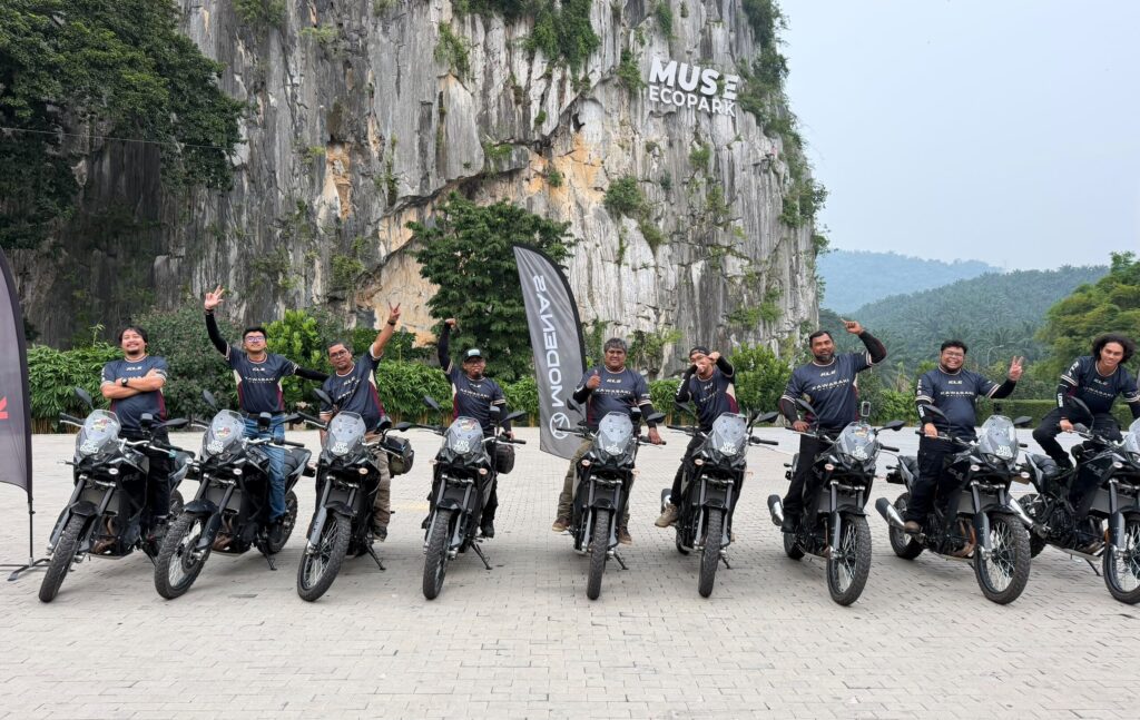 Kawasaki KLE500 Media Ride