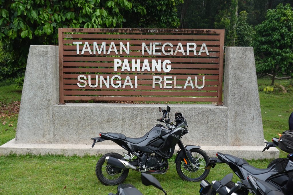 Kawasaki KLE500 Media Ride
