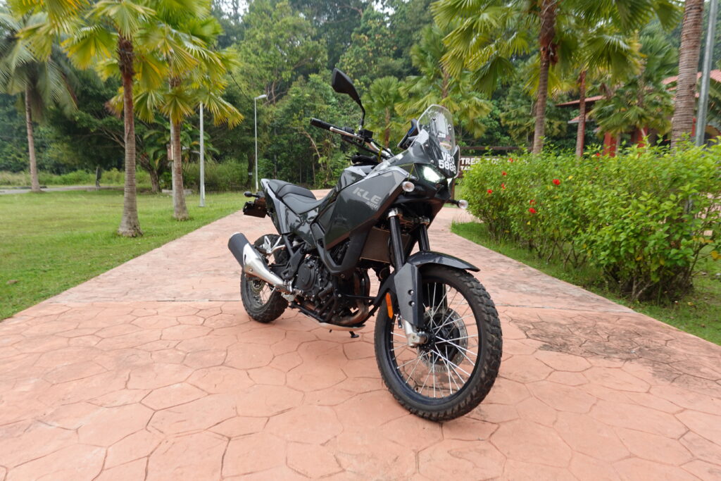 Kawasaki KLE500 Review